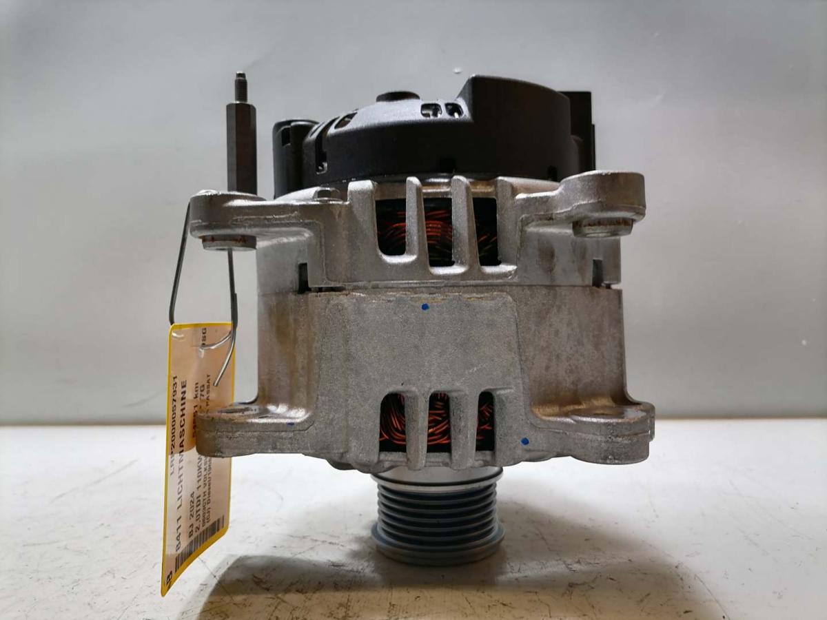 VW Passat B9 original Lichtmaschine Generator 2,0TDI 110KW Bj.2024